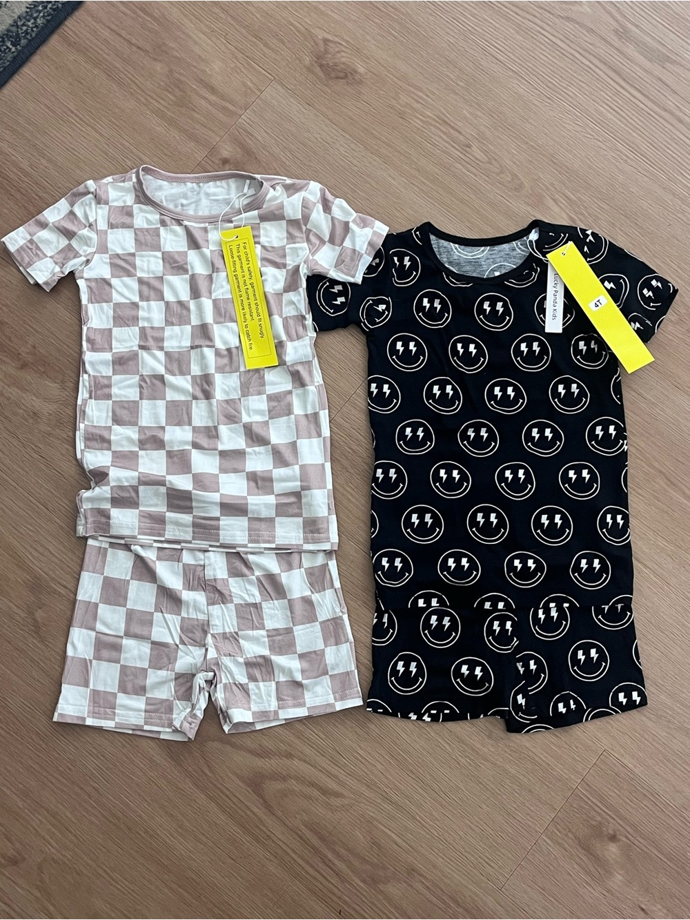 Lot of 2 Kids Two-Pack Short Sleeve Pajama Set - Black Smiley & Cream Check